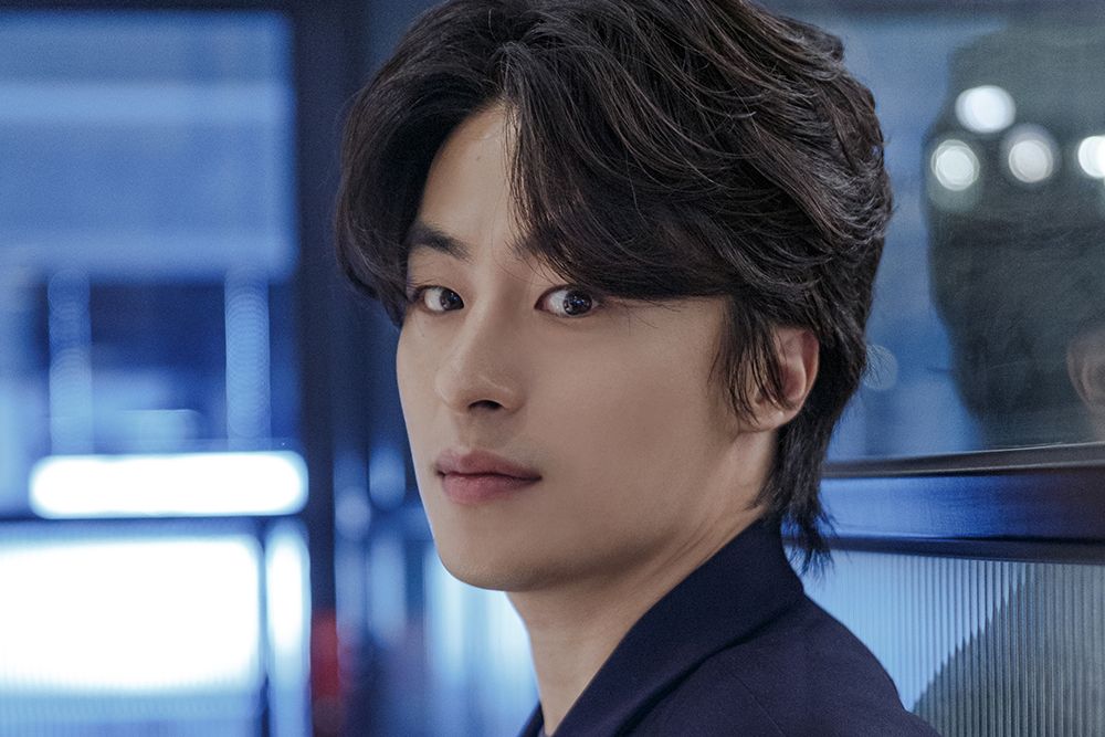 Koo Kyo-hwan Ditawari Peran di Film "Finding the King" - Vibrance