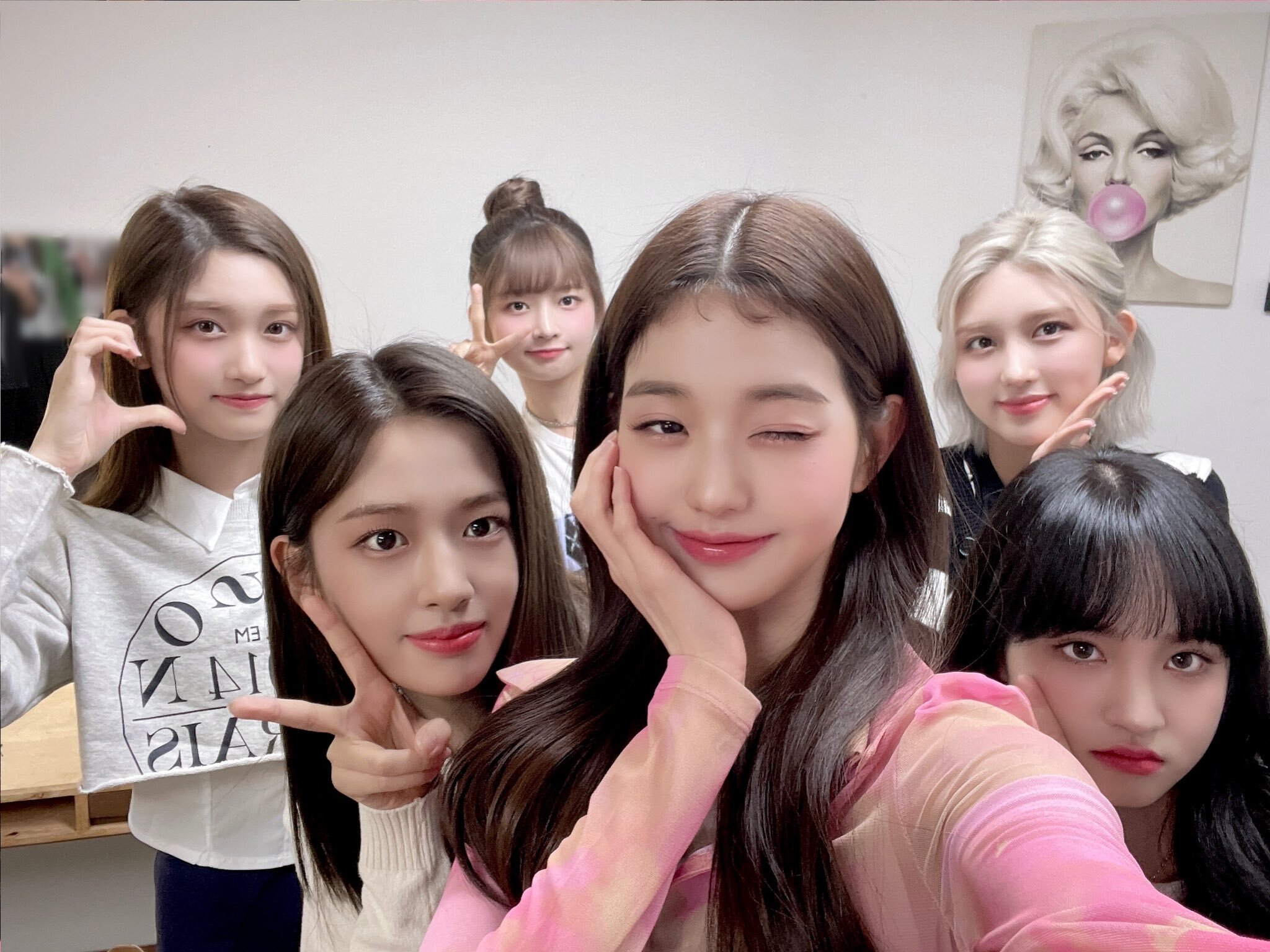 IVE Umumkan Comeback dengan Rilis EP Pertama 